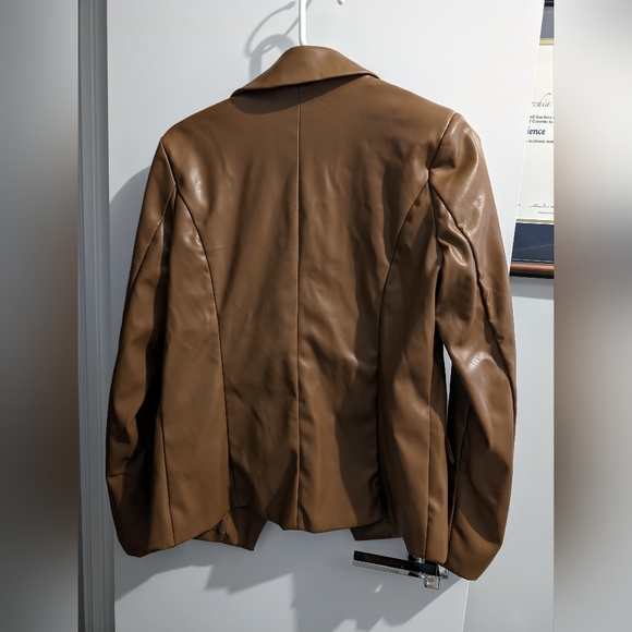Laundry by Shelli Segal Brown Double Breasted Vegan Faux Leather Blazer - Picture 4 of 6